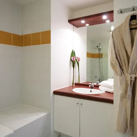 מלון דירות Adagio Access Paris - Porte De Chatillon ואנב