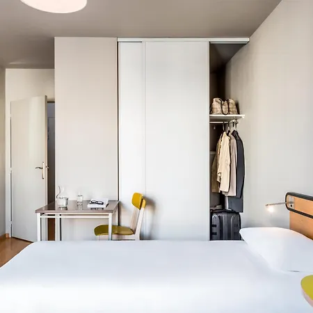 Adagio Access Paris - Porte De Chatillon Aparthotel