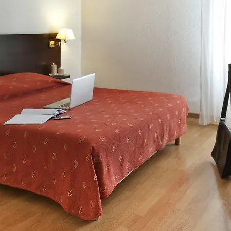 Adagio Access Paris - Porte De Chatillon Aparthotel Vanves