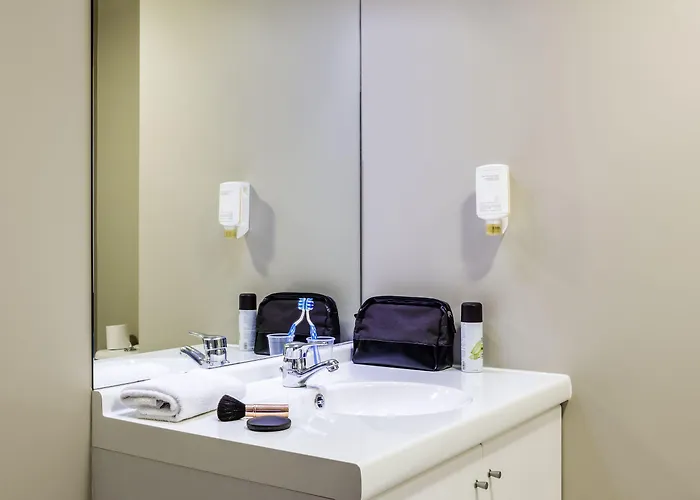 Adagio Access Paris - Porte De Chatillon 3* Vanves