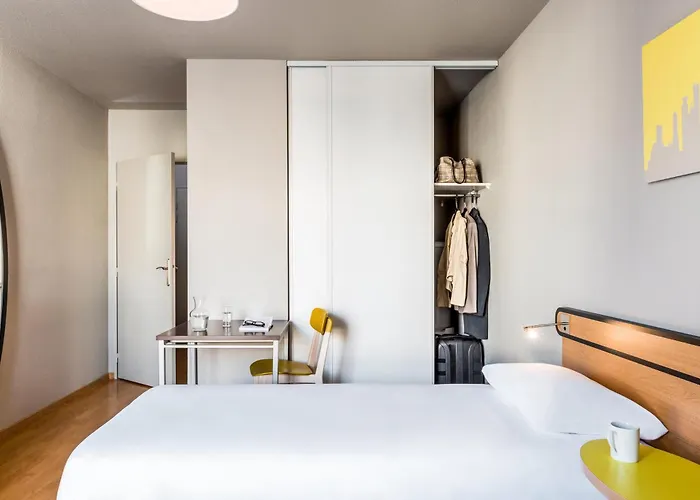 Adagio Access Paris - Porte De Chatillon Lägenhetshotell