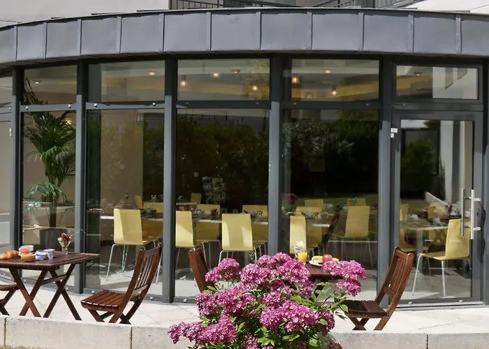 Adagio Access Paris - Porte De Chatillon Lägenhetshotell